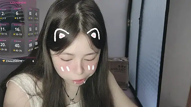 Snapshot of F-Yihao chatting on March 12, 2026, 9:04 am F-Yihao online show from March 12, 2026, 9:04 am