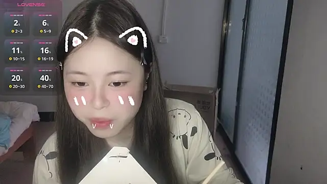 Snapshot of F-Yihao chatting on March 31, 2026, 9:21 am F-Yihao online show from March 31, 2026, 9:21 am