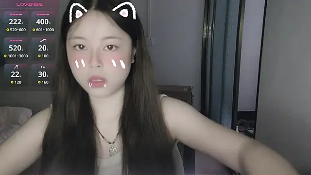 Snapshot of F-Yihao chatting on April 8, 2026, 9:42 am F-Yihao online show from April 8, 2026, 9:42 am