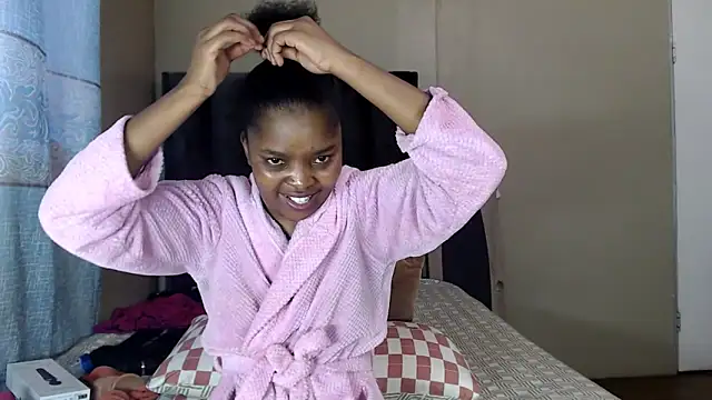 LexyDiana online show from May 24, 2026, 6:07 am