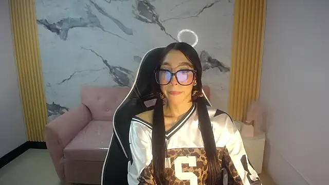 Snapshot of Roma_ch1 chatting on March 12, 2026, 12:44 pm Roma ch1 online show from March 12, 2026, 12:44 pm