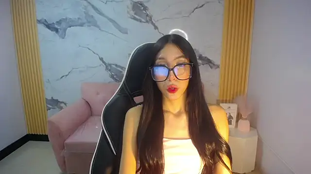 Snapshot of Roma_ch1 chatting on March 17, 2026, 12:52 pm Roma ch1 online show from March 17, 2026, 12:52 pm