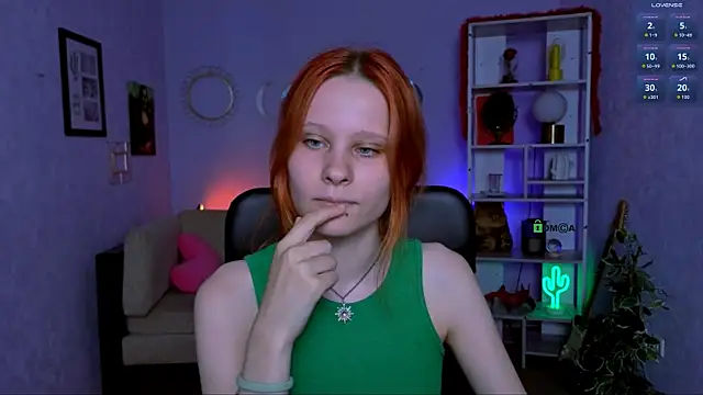 cassandra nik online show from June 4, 2026, 12:22 pm