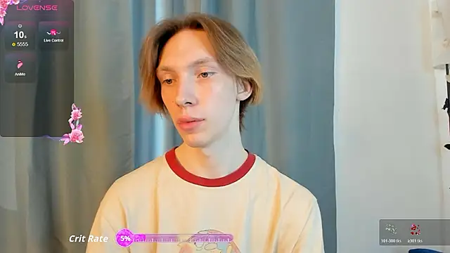 Snapshot of SilverFeral chatting on March 27, 2026, 5:57 am SilverFeral online show from March 27, 2026, 5:57 am