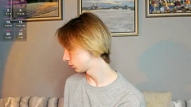 Snapshot of SilverFeral chatting on April 3, 2026, 5:38 am SilverFeral online show from April 3, 2026, 5:38 am