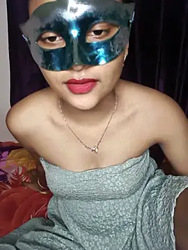 Snapshot of Sweet_Cpl_ chatting on May 25, 2026, 5:41 pm Sweet Cpl online show from May 25, 2026, 5:41 pm