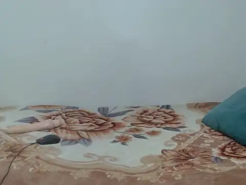 Snapshot of Freakycandy02 chatting on March 5, 2026, 3:41 pm Freakycandy02 online show from March 5, 2026, 3:41 pm