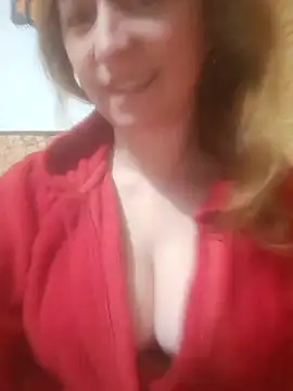 Snapshot of ChristinaYork chatting on May 10, 2026, 2:06 am ChristinaYork online show from May 10, 2026, 2:06 am