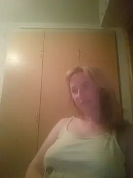Snapshot of ChristinaYork chatting on May 21, 2026, 8:49 pm ChristinaYork online show from May 21, 2026, 8:49 pm