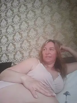 Snapshot of ChristinaYork chatting on June 1, 2026, 5:42 am ChristinaYork online show from June 1, 2026, 5:42 am