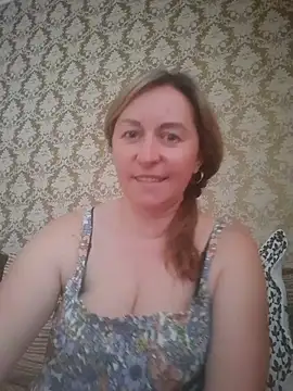 Snapshot of ChristinaYork chatting on June 18, 2026, 8:36 am ChristinaYork online show from June 18, 2026, 8:36 am