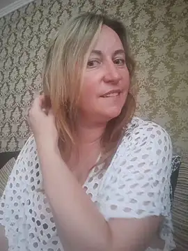 Snapshot of ChristinaYork chatting on June 19, 2026, 9:57 am ChristinaYork online show from June 19, 2026, 9:57 am