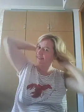 Snapshot of ChristinaYork chatting on June 29, 2026, 7:03 am ChristinaYork online show from June 29, 2026, 7:03 am