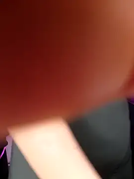 ritzabeth daniel online show from April 10, 2026, 2:28 am