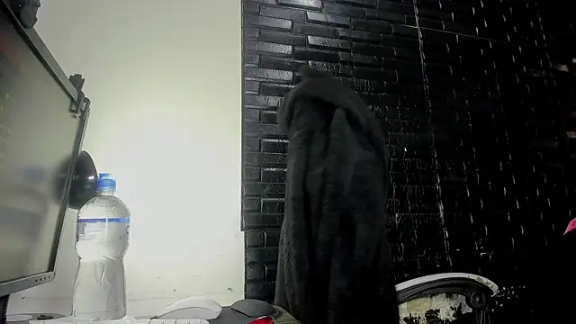 Snapshot of ScarlettSexRx chatting on April 2, 2026, 12:58 pm ScarlettSexRx online show from April 2, 2026, 12:58 pm