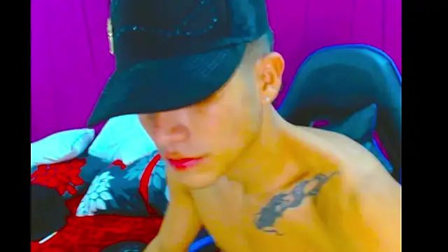 Snapshot of pipe_hot04 chatting on March 18, 2026, 4:59 am pipe hot04 online show from March 18, 2026, 4:59 am