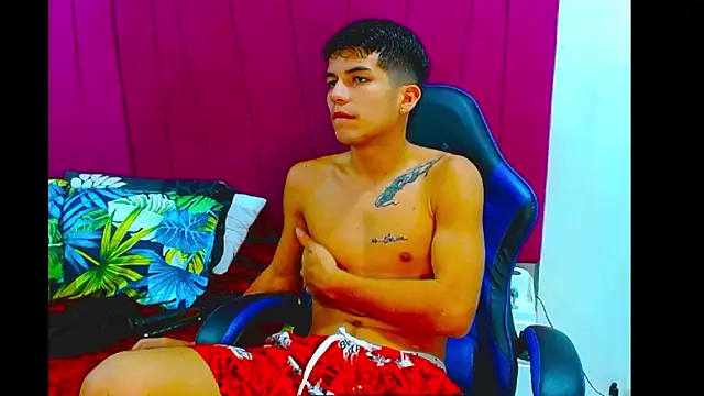 Snapshot of pipe_hot04 chatting on March 21, 2026, 2:49 am pipe hot04 online show from March 21, 2026, 2:49 am