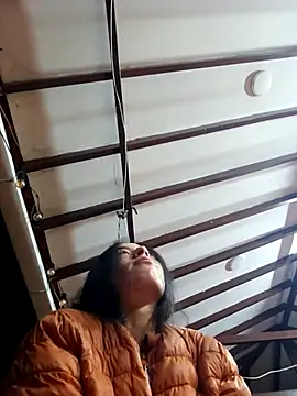 SAMY AND ARI online show from April 22, 2026, 10:06 am