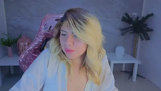 Victoria01 s online show from February 27, 2026, 2:55 am