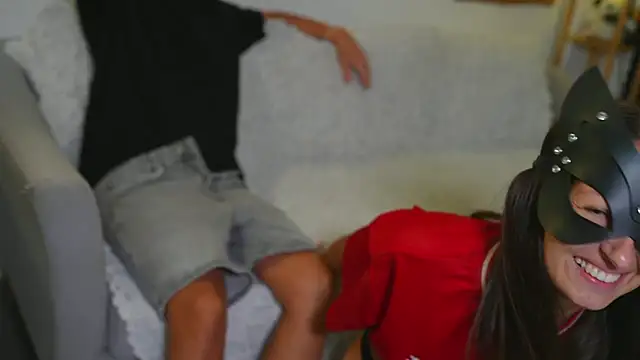 Snapshot of RickandMolly chatting on March 3, 2026, 2:50 am RickandMolly online show from March 3, 2026, 2:50 am