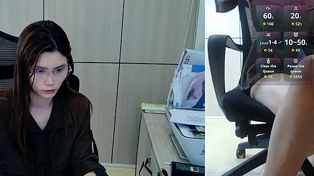 Snapshot of zhen-68 chatting on July 4, 2026, 7:25 am zhen-68 online show from July 4, 2026, 7:25 am