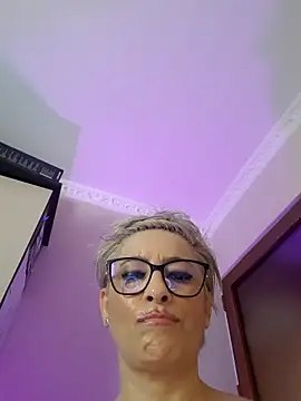 LunaBlaise online show from May 15, 2026, 11:50 am