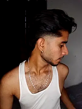 CoralN online show from April 23, 2026, 3:19 am