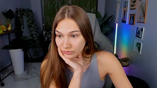 Sweet Emilya online show from March 24, 2026, 5:56 am