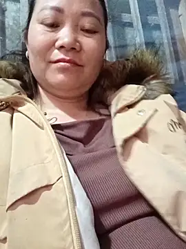 Snapshot of Lindxx-hot chatting on March 8, 2026, 10:35 pm Lindxx-hot online show from March 8, 2026, 10:35 pm