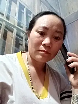 Snapshot of Lindxx-hot chatting on April 3, 2026, 2:59 pm Lindxx-hot online show from April 3, 2026, 2:59 pm