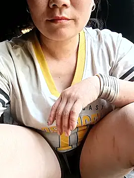 Snapshot of Lindxx-hot chatting on April 6, 2026, 4:46 am Lindxx-hot online show from April 6, 2026, 4:46 am