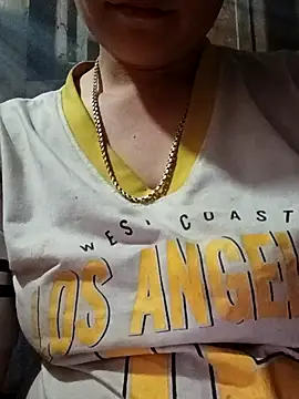 Snapshot of Lindxx-hot chatting on April 7, 2026, 2:17 pm Lindxx-hot online show from April 7, 2026, 2:17 pm