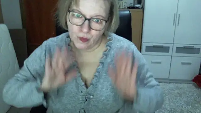 tina71707 online show from March 24, 2026, 11:59 am