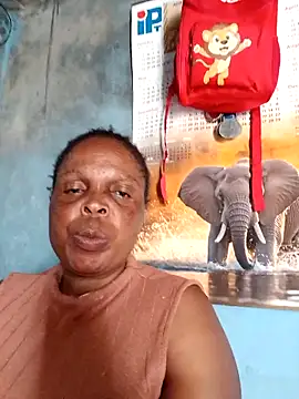 Snapshot of MILKYMAMAX79 chatting on February 28, 2026, 11:55 am MILKYMAMAX79 online show from February 28, 2026, 11:55 am