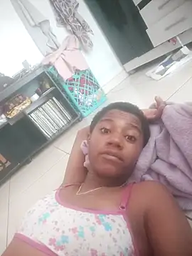 Snapshot of rakeliii chatting on March 28, 2026, 5:23 pm rakeliii online show from March 28, 2026, 5:23 pm