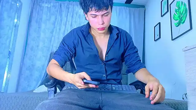 Dantekent online show from May 25, 2026, 2:12 pm