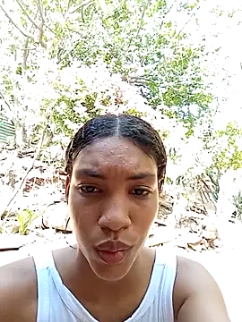 ginevere 20 online show from April 5, 2026, 7:44 pm