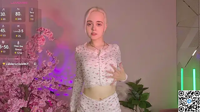 Bambi Bloom online show from April 16, 2026, 5:19 am