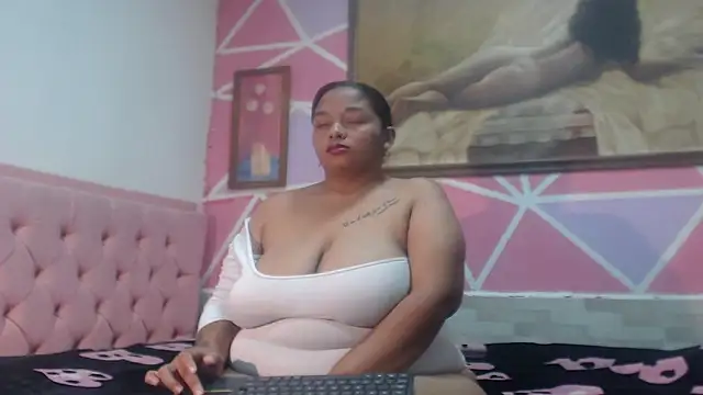 Doll rihana online show from March 7, 2026, 7:55 pm