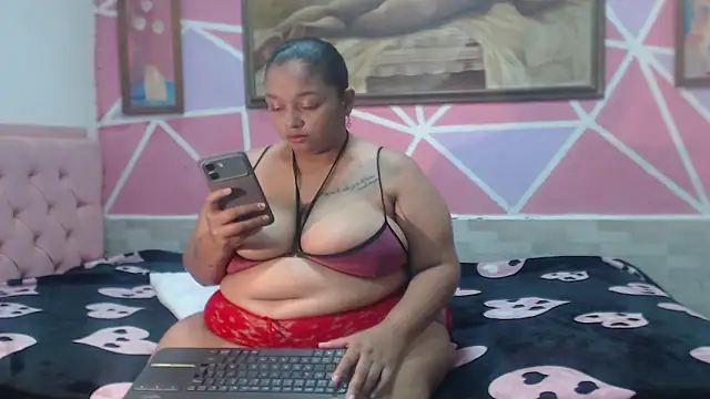 Doll rihana online show from May 5, 2026, 8:06 pm