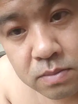 wanggang880903 online show from April 24, 2026, 4:26 am