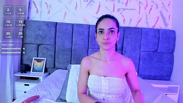 Samantha Velle online show from May 10, 2026, 1:44 am