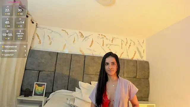 Samantha Velle online show from May 27, 2026, 1:46 am