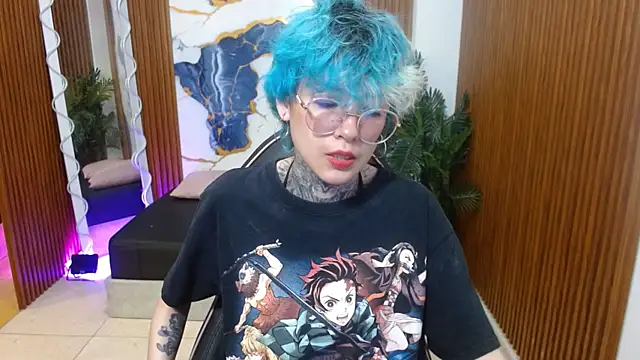 Snapshot of Lyra_tay chatting on April 23, 2026, 7:05 pm Lyra tay online show from April 23, 2026, 7:05 pm