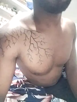 Snapshot of Hunkytop chatting on March 9, 2026, 5:50 pm Hunkytop online show from March 9, 2026, 5:50 pm