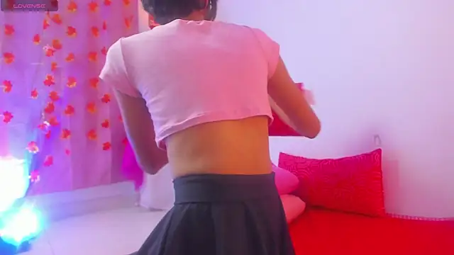 Madeline 21 online show from March 14, 2026, 5:24 am