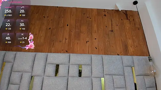 Snapshot of camilaa_smith_ chatting on April 7, 2026, 8:20 pm camilaa smith online show from April 7, 2026, 8:20 pm