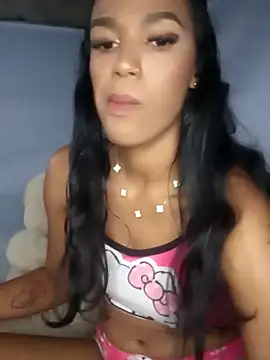 FlorSalvaje  online show from April 7, 2026, 12:55 am