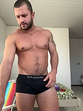 Romaninho online show from May 27, 2026, 11:18 am