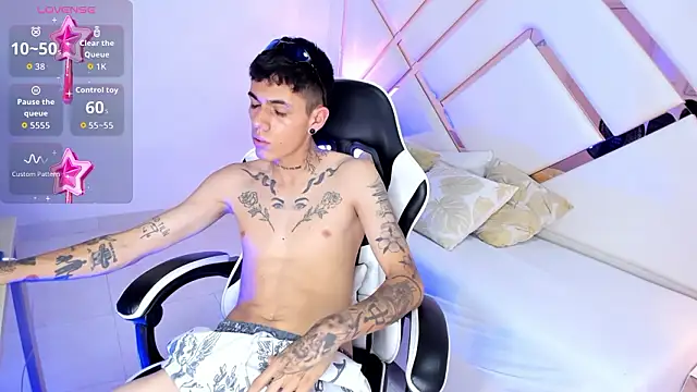 Snapshot of Tommy_valverde chatting on March 9, 2026, 7:18 pm Tommy valverde online show from March 9, 2026, 7:18 pm